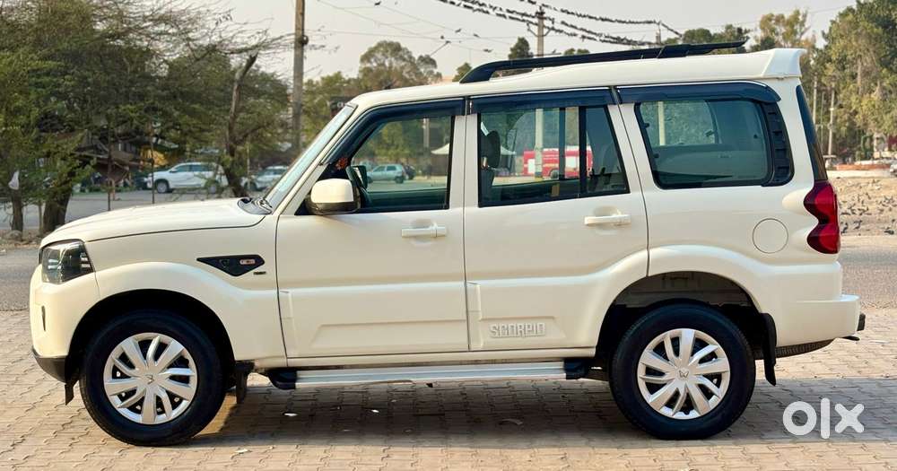 Mahindra Scorpio