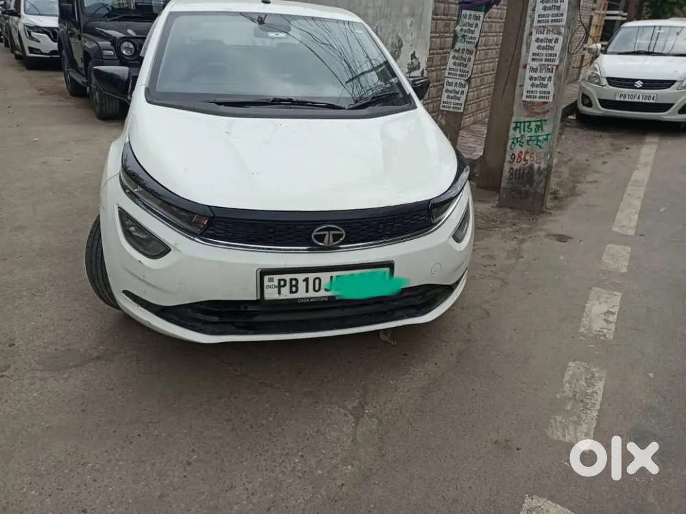 Tata Altroz 2023 Petrol Well Maintained