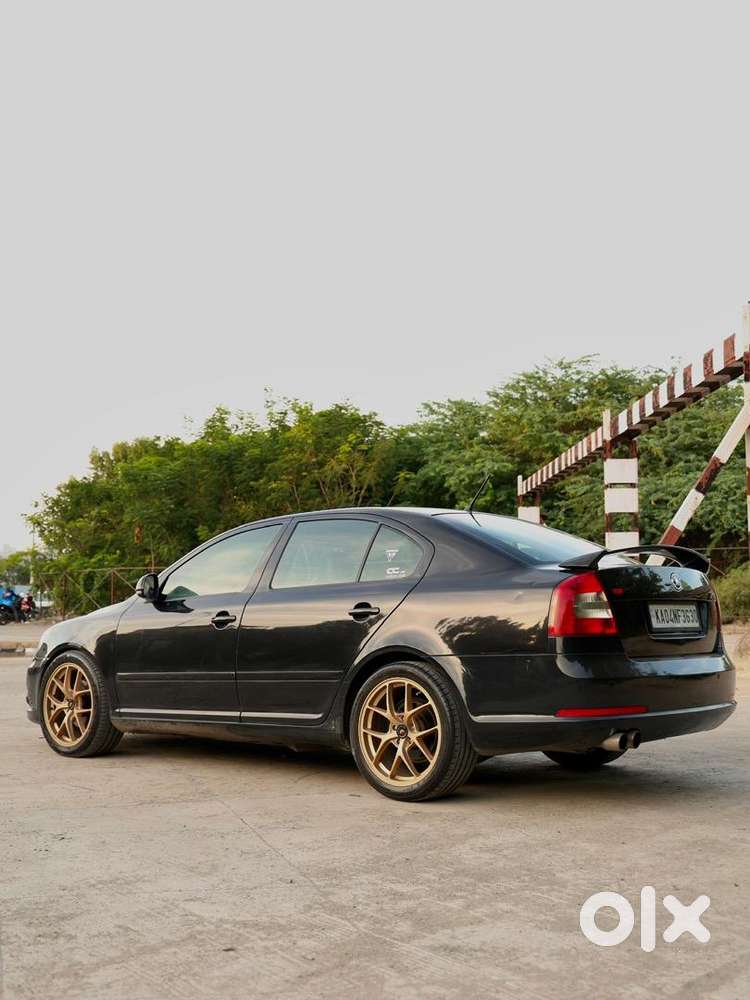 Skoda Laura Vrs 2012