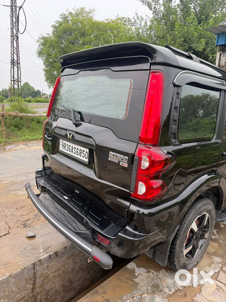 Mahindra Scorpio 2023 Diesel Classic