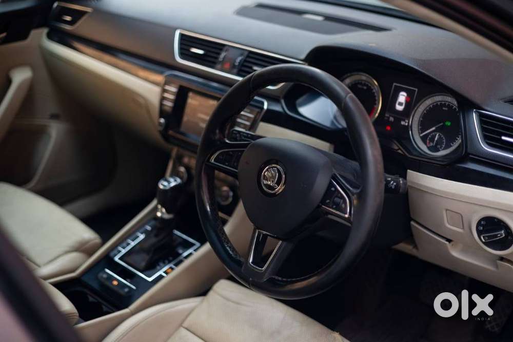 Skoda Superb L&k 2.0 Tdi At, 2016, Diesel
