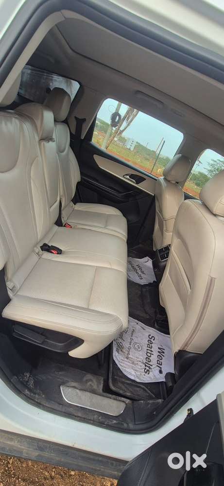 Mahindra Xuv700 Diesel 2023
