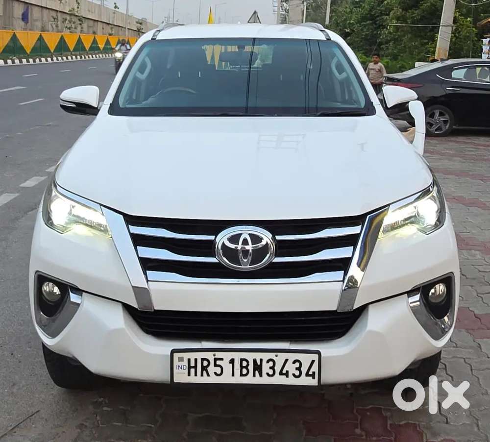 Toyota Fortuner Legender 2017