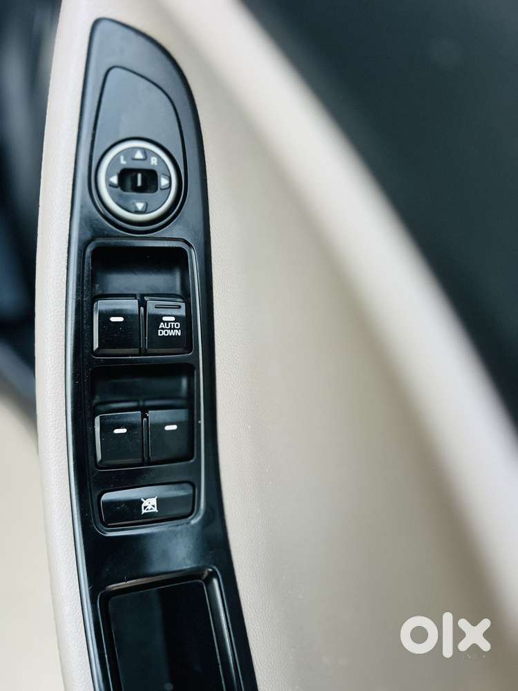 Hyundai I20 Sportz Plus, 2019, Cng & Hybrids