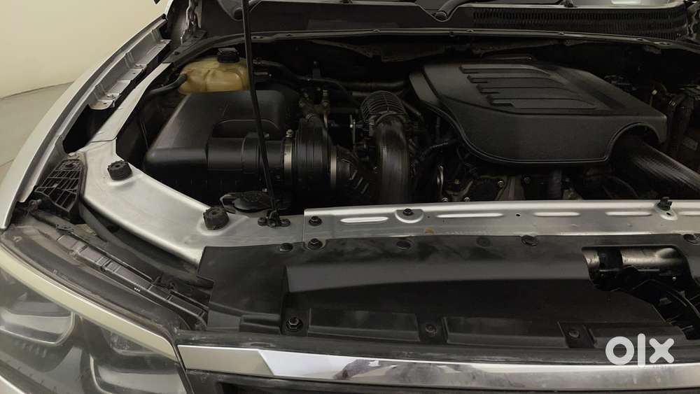 Mahindra Scorpio N Z8 L Petrol Mt 7 Str, 2023, Petrol