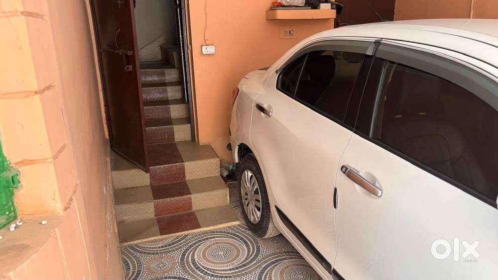 Maruti Suzuki Dzire 2024 Cng & Hybrids 50000 Km Driven