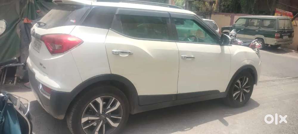 Mahindra Xuv300 W8 (o) Top Model-2020 Top Model With Sunroof