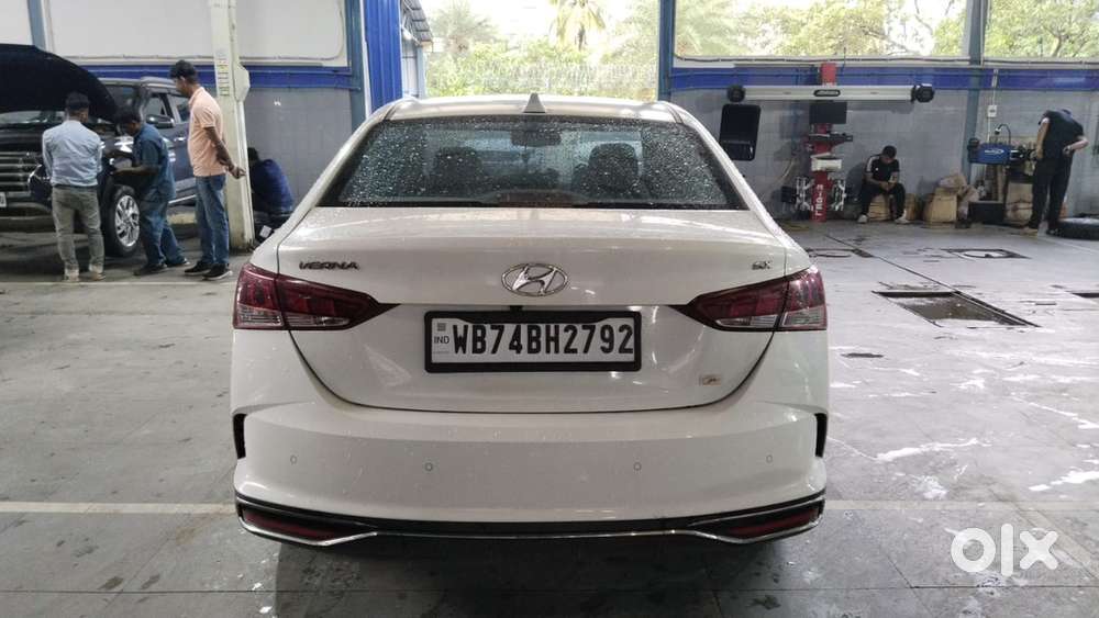 Hyundai Verna Petrol 2021