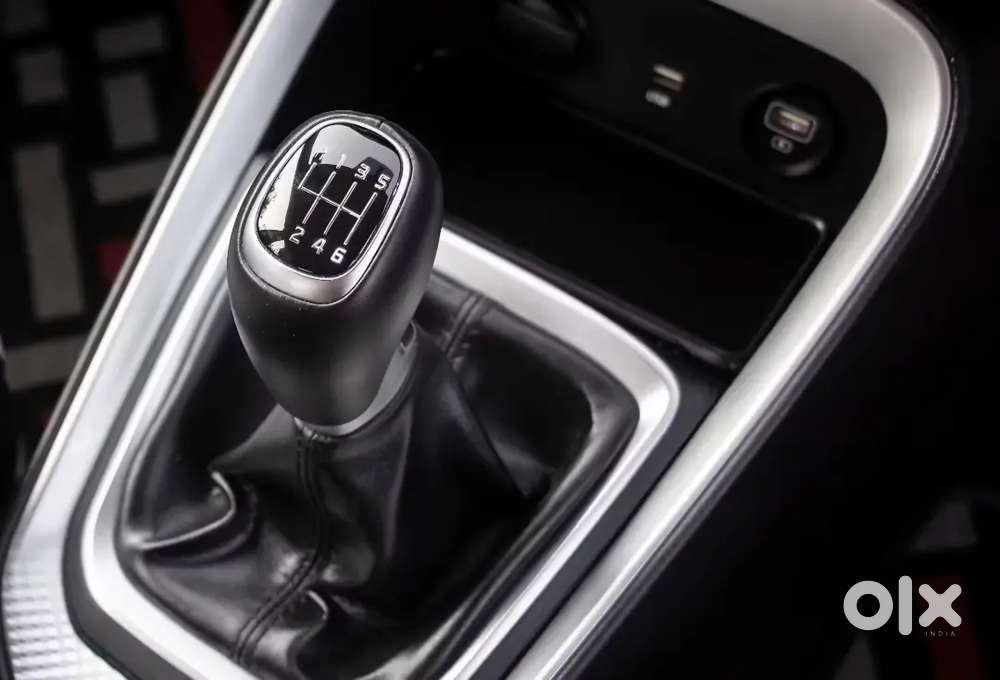 Kia Sonet 2021 Petrol Well Maintained