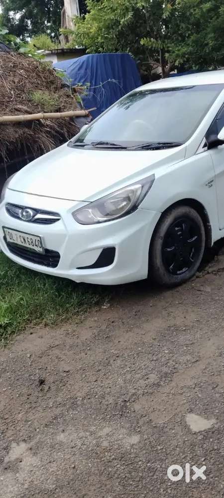 2013 Hyundai Verna Sx Last