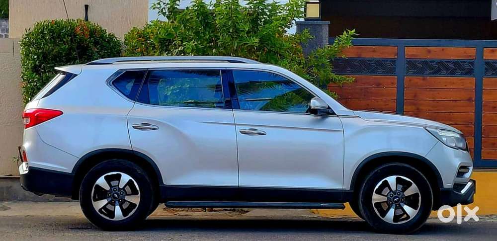 Mahindra Alturas G4, 2019, Diesel