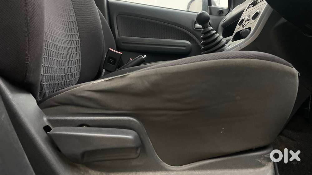 Maruti Suzuki Ritz Vxi, 2015, Petrol