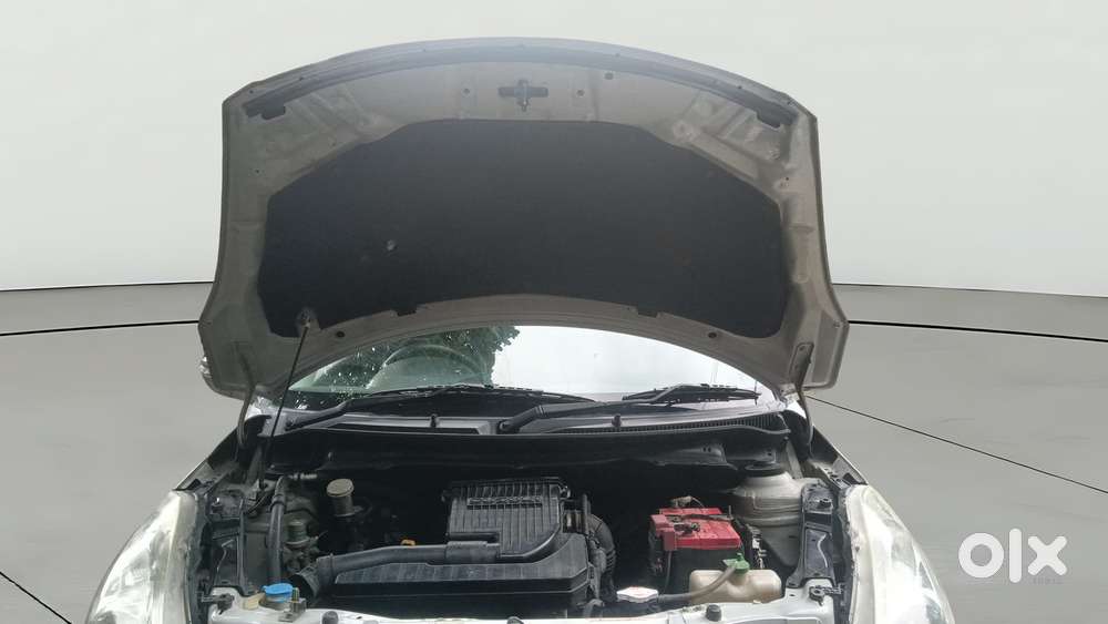 Maruti Suzuki Swift Vvt Vxi, 2013, Petrol