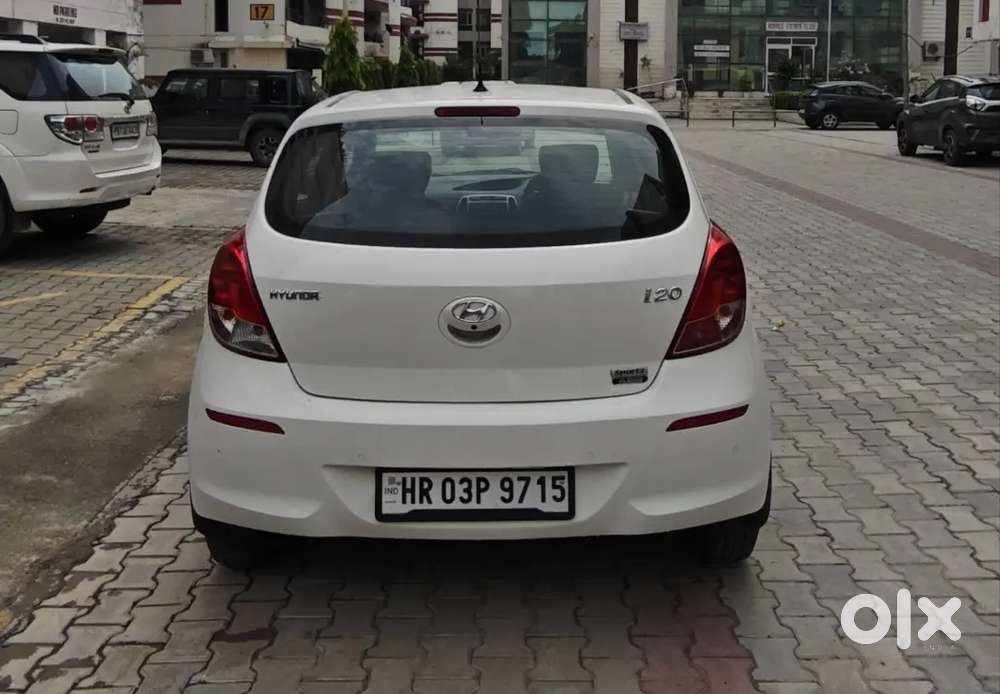 Hyundai I20 2013 December Sportz Petrol