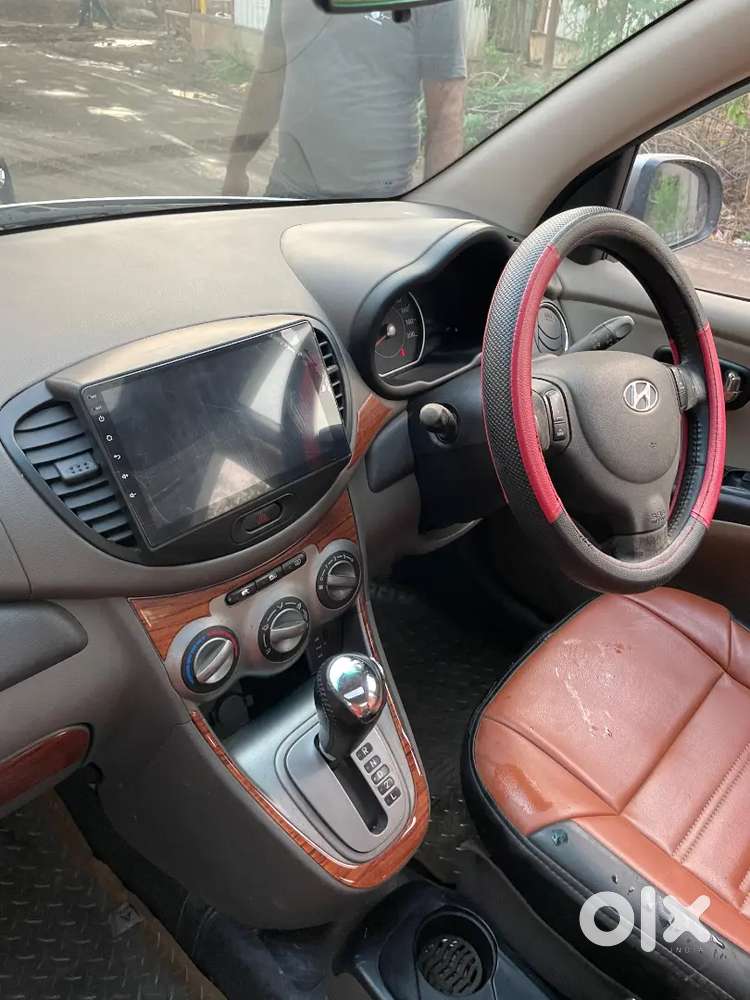 Hyundai I10 Sunroof 2011 Petrol+cng Well Maintained