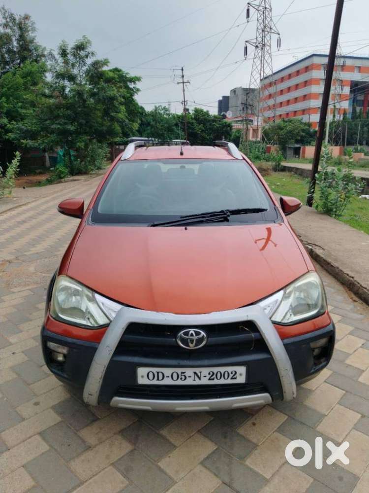 Toyota Etios Cross 1.2l G, 2015, Petrol