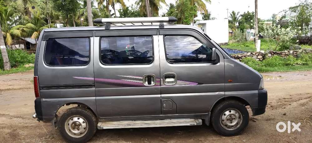 Maruti Suzuki Eeco 2016