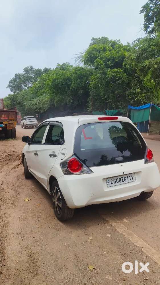 Honda Brio Petrol Mt 80000 Km Driven