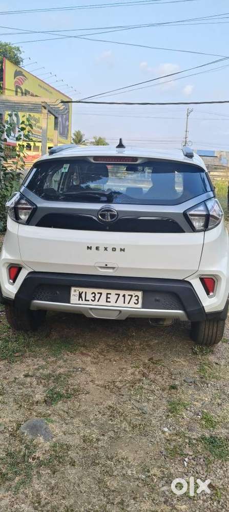 Tata Nexon 1.2 Revotron Xz Plus Premium, 2021, Petrol