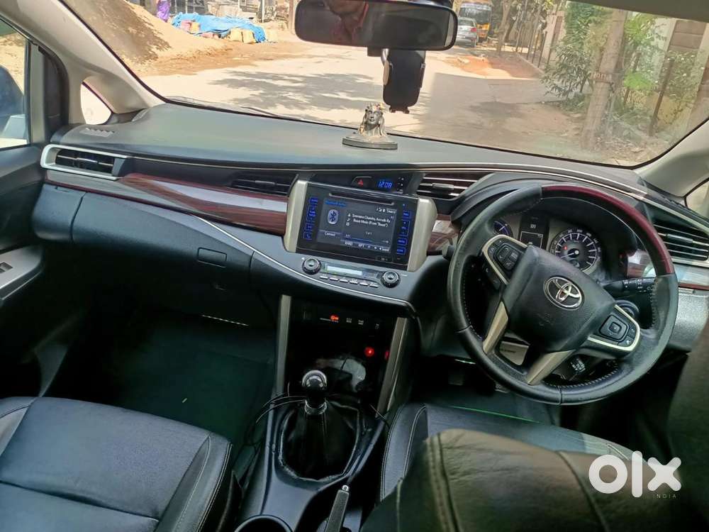 Toyota Innova Crysta 2.4 Z 7 Str, 2017, Diesel