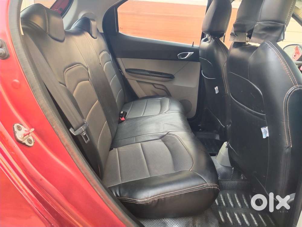 Tata Tiago 1.2 Revotron Xza, 2018, Petrol