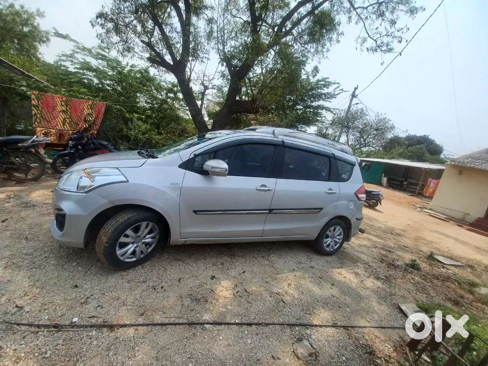 Maruti Suzuki Ertiga Zxi 2017