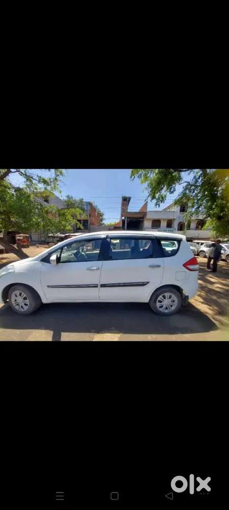 Maruti Suzuki Ertiga 2015 Diesel 120000 Km Driven