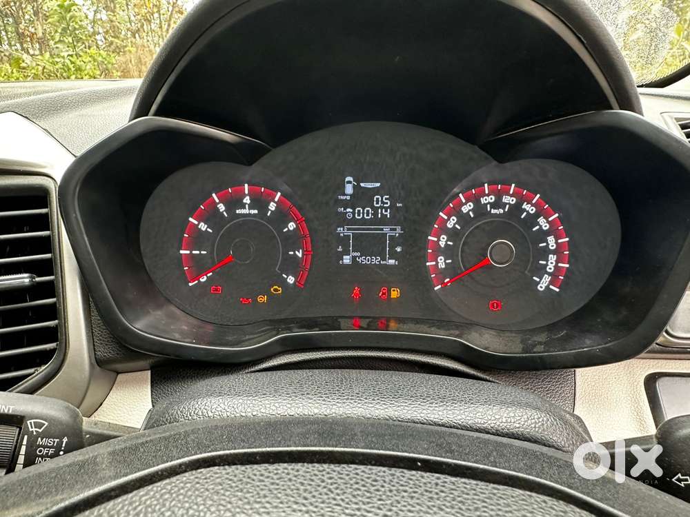 Mahindra Xuv300 W6, 2019, Petrol