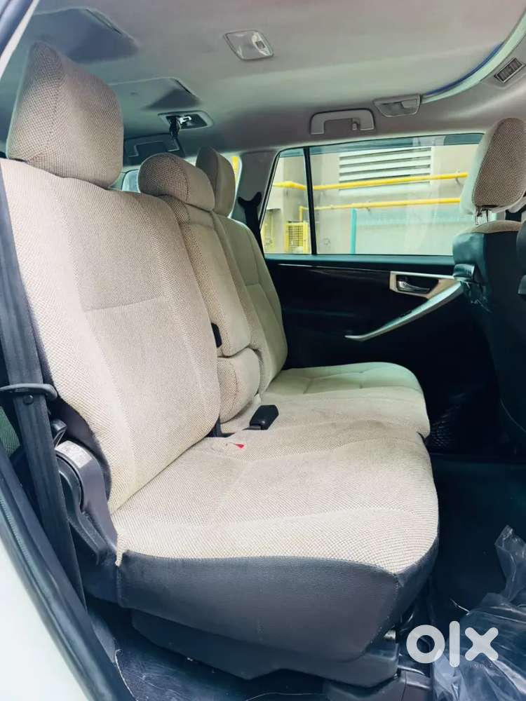 Toyota Innova Crysta 2025 Diesel Manual