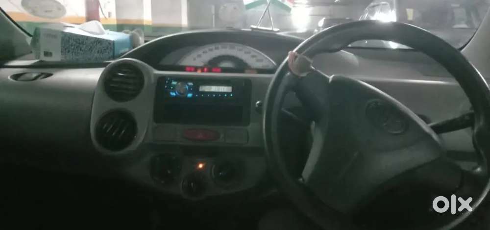Toyota Etios Liva Petrol 2011