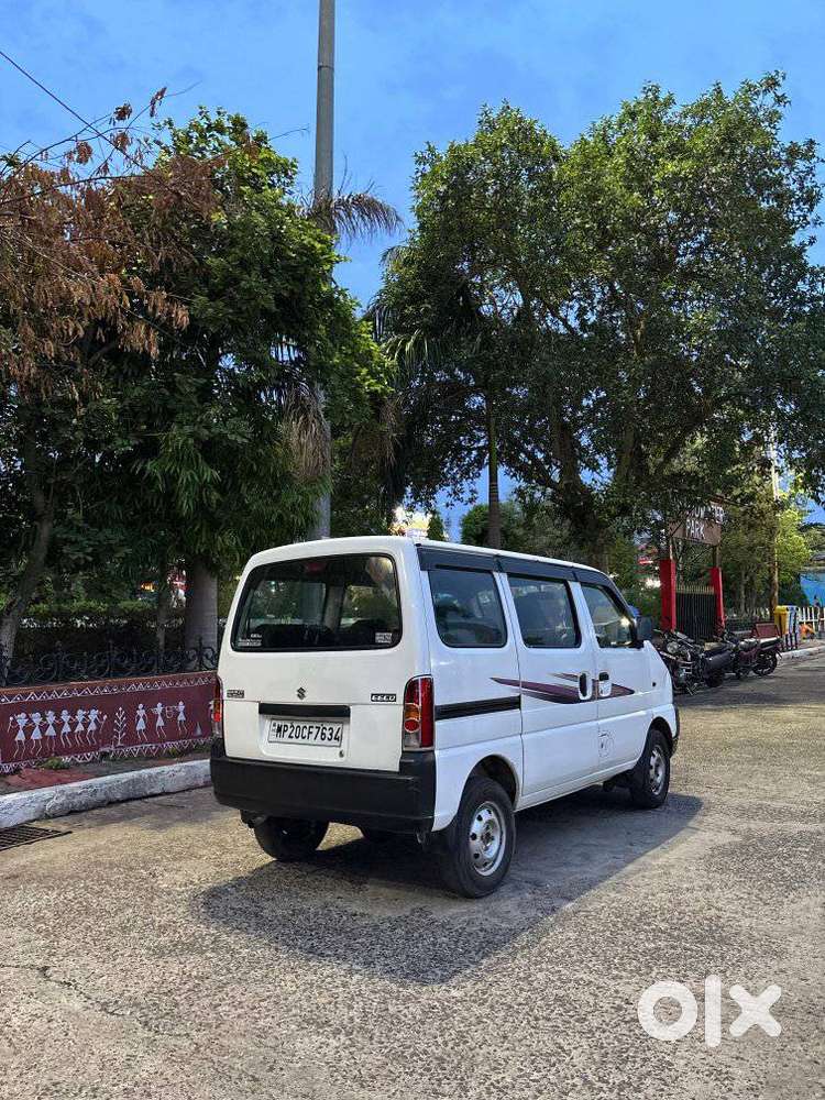 Maruti Suzuki Eeco 7 Seater Ac, 2016, Petrol