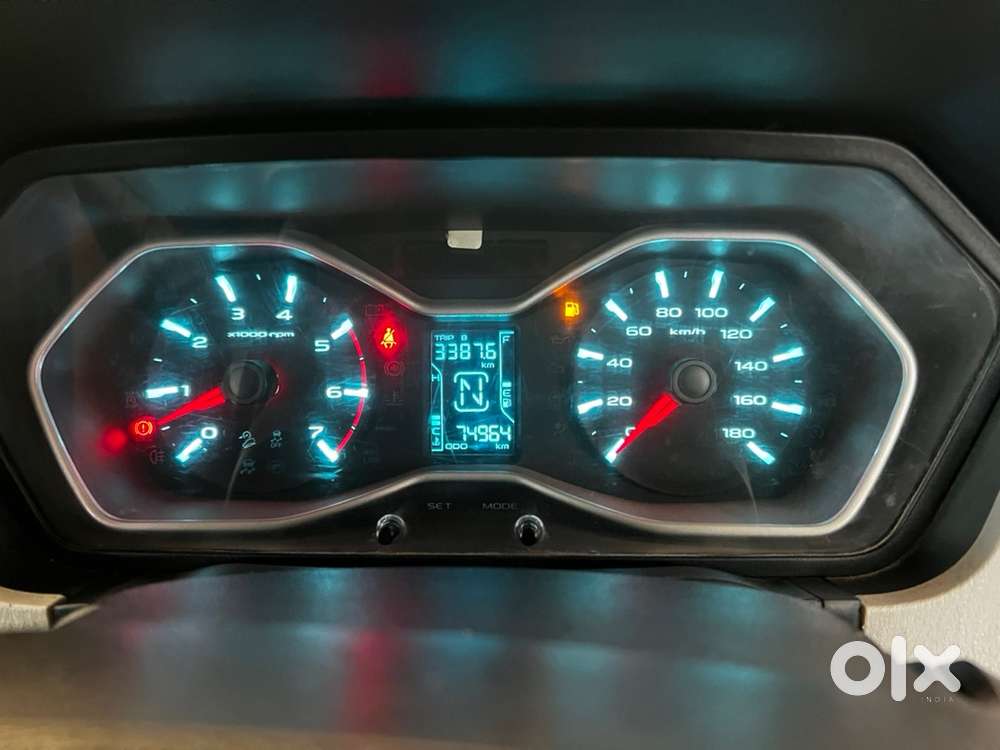 Mahindra Diesel 2021 Car