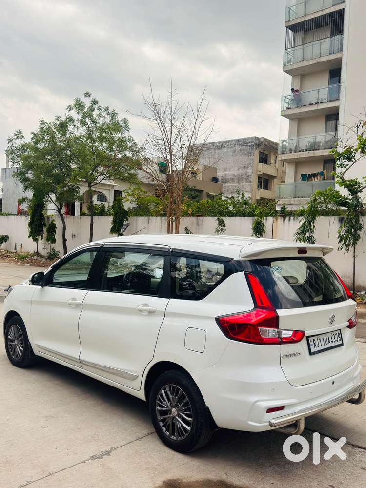 Maruti Suzuki Ertiga 2022-2023 Vxi Cng, 2022, Cng & Hybrids