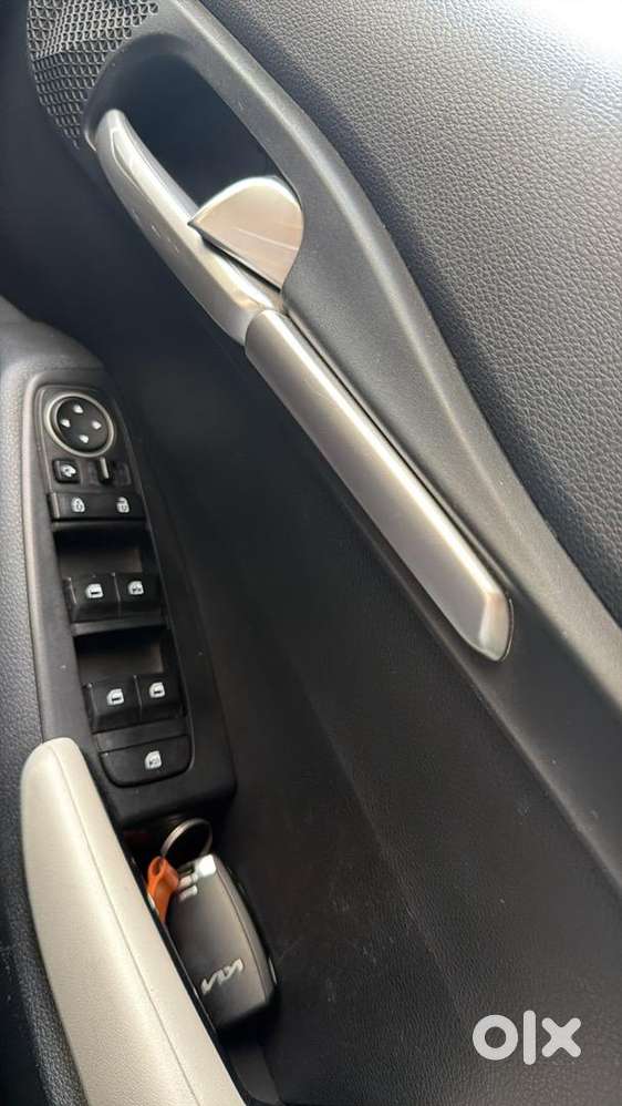 Kia Petrol Car 2023