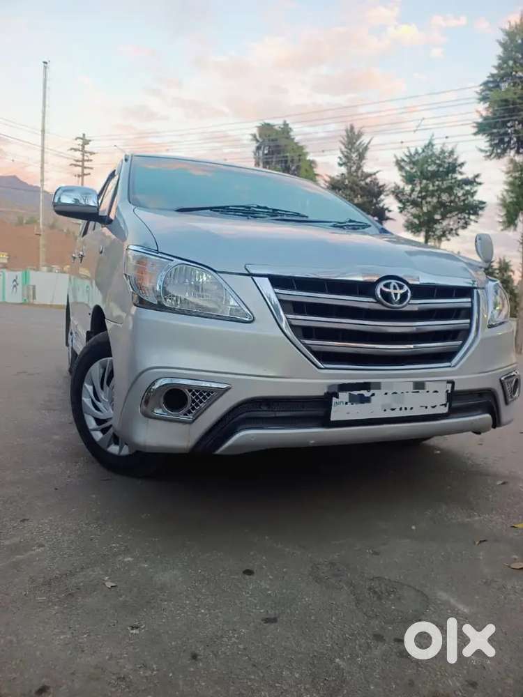 Toyota Innova 2014 Diesel 133000 Km Driven
