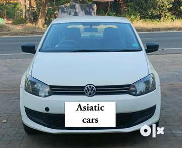 Volkswagen polo 2011 online olx