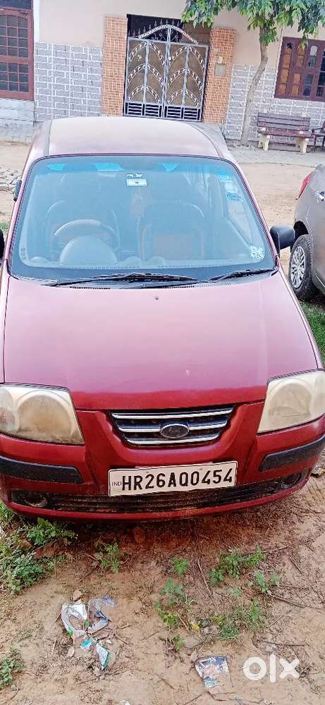 A Santro Car Is On Sale With Good Condition And Well Maintained