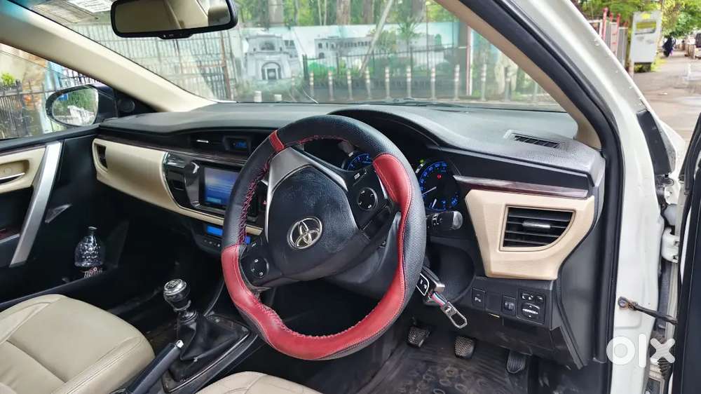 Toyota Corolla Altis 2016