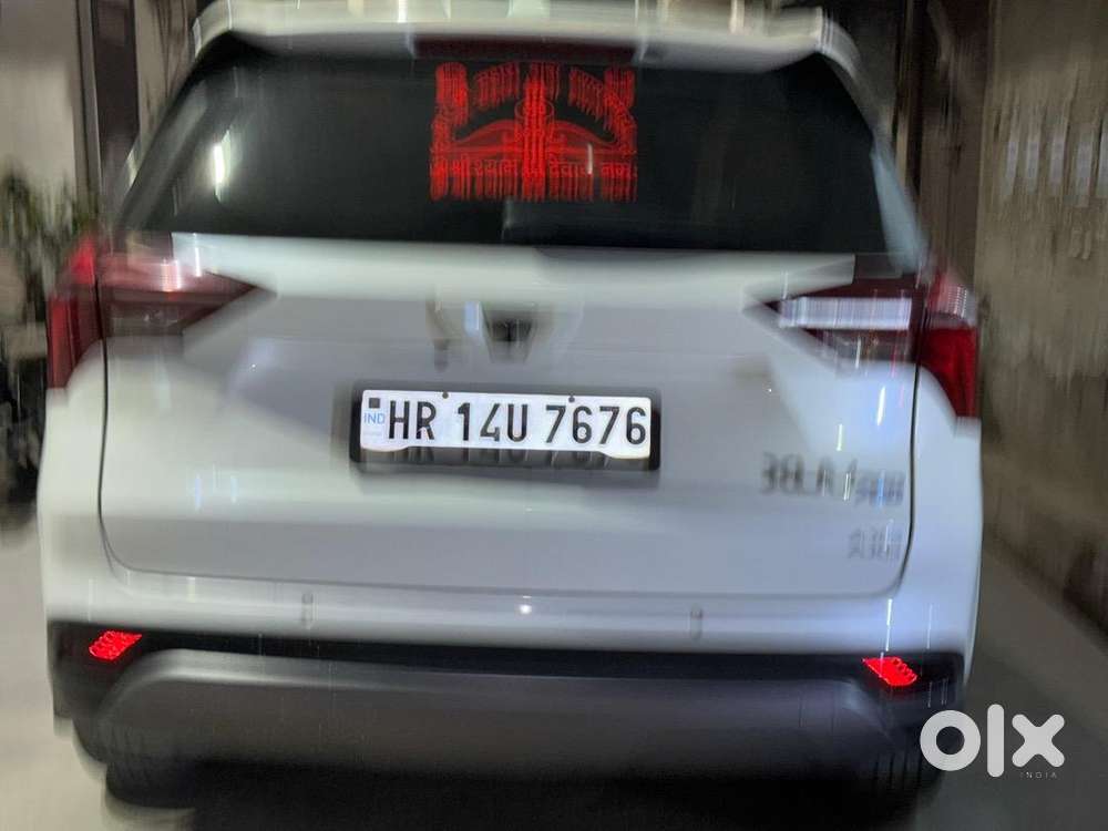 Mahindra Xuv700 Diesel Good Condition