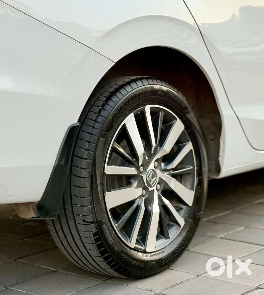 Honda City Zx Petrol Cvt, 2022, Petrol