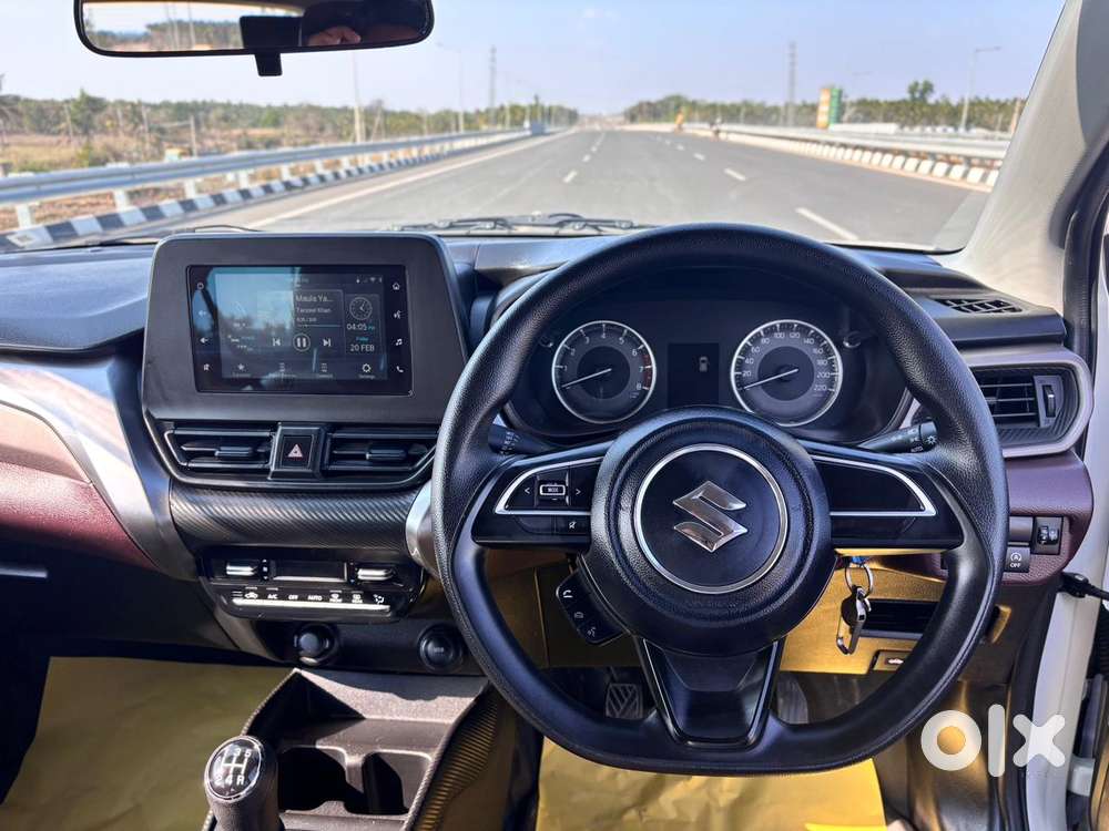 Maruti Suzuki Fronx Delta Plus 1.2l Mt, 2024, Petrol