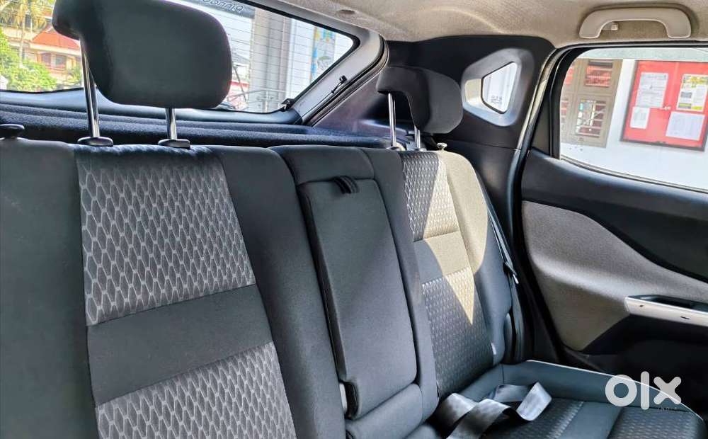 Nissan Magnite Xv Turbo, 2021, Petrol