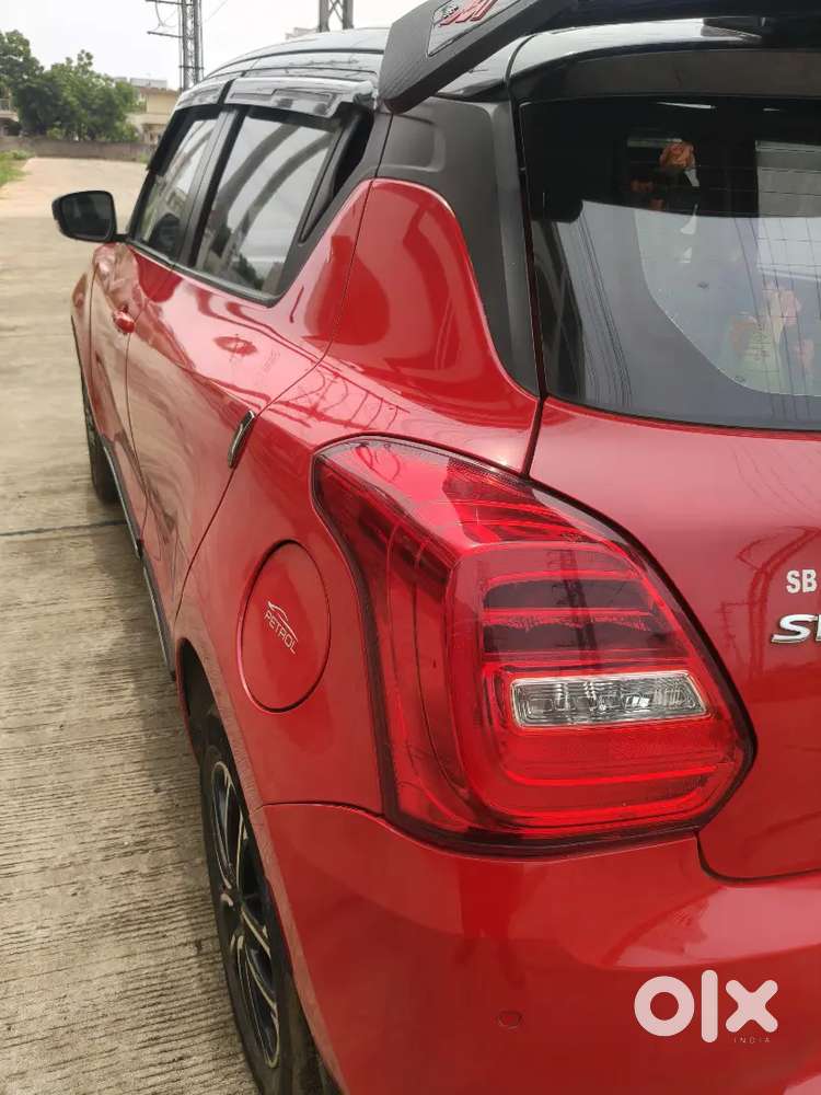 Maruti Suzuki Swift 2021 Petrol Automatic