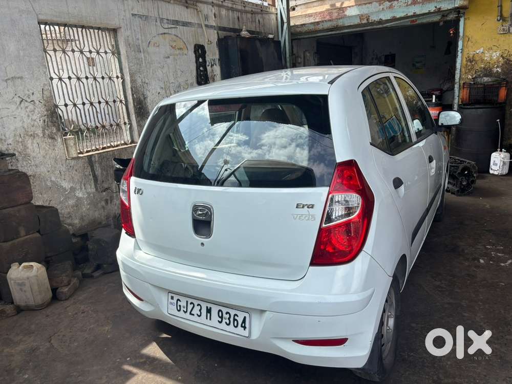 Hyundai I10 2013 Cng 70000 Km Driven