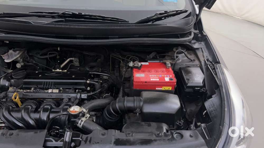 Hyundai Verna [2015-2018] Fluidic 4s 1.6 Vtvt Sx, 2015, Petrol