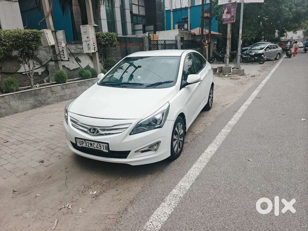 Hyundai Verna 2015 Petrol 79856 Km Driven