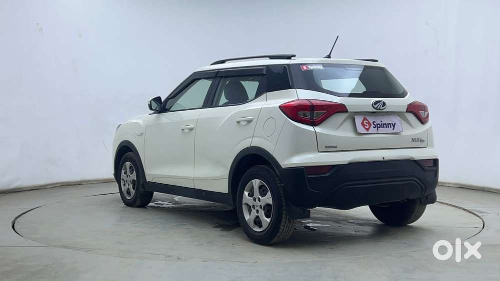 Mahindra Xuv300 1.2 W6 Amt Petrol, 2021, Petrol
