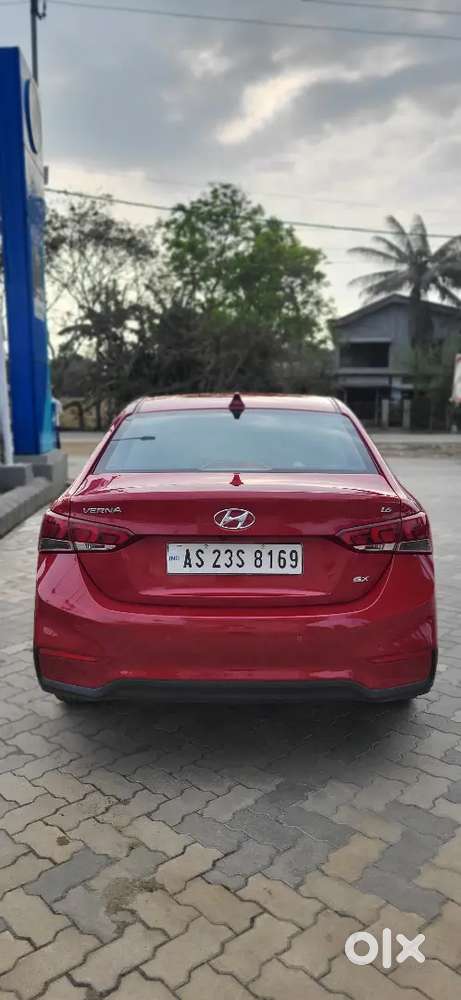 Hyundai Verna 2018 Petrol 26000 Km Driven