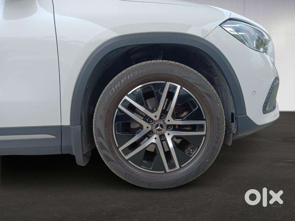Mercedes-benz Gla 200, 2023, Petrol