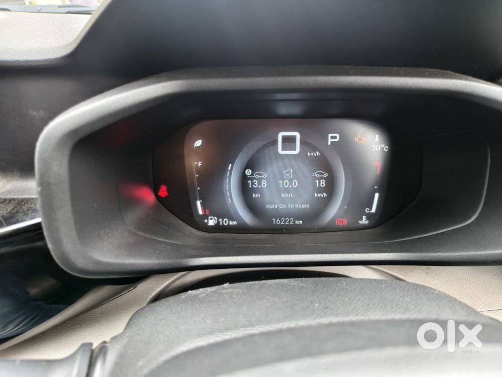 Citroen Basalt Max 1.2 Turbo Petrol At, 2025, Petrol
